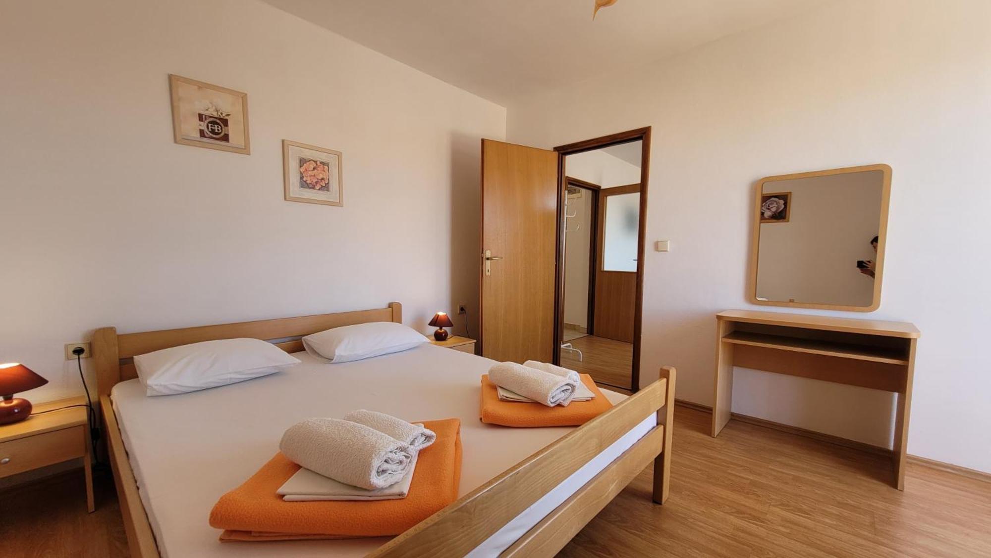 Apartments Adriana Omisalj ภายนอก รูปภาพ